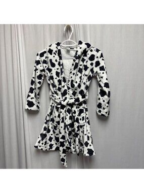 Cow Print Hooded Bathrobe Child Size Medium Pockets Belt Soft Cozy Gift NEW